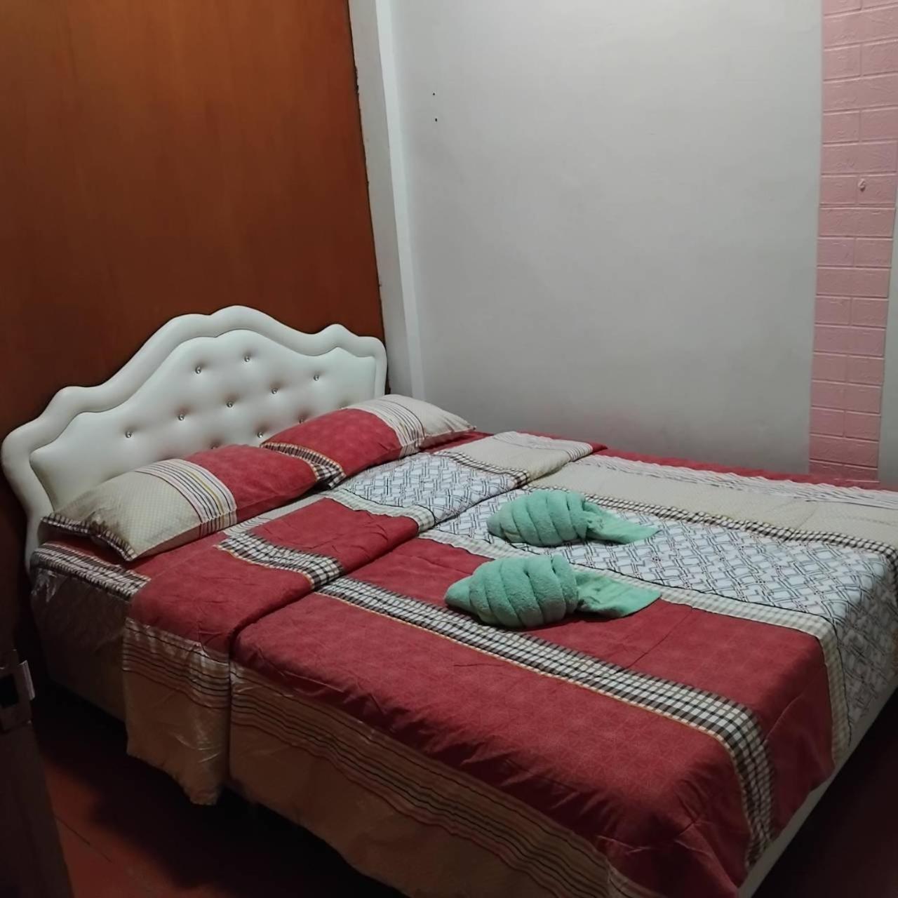 Auberge de jeunesse Sleepwith Me *