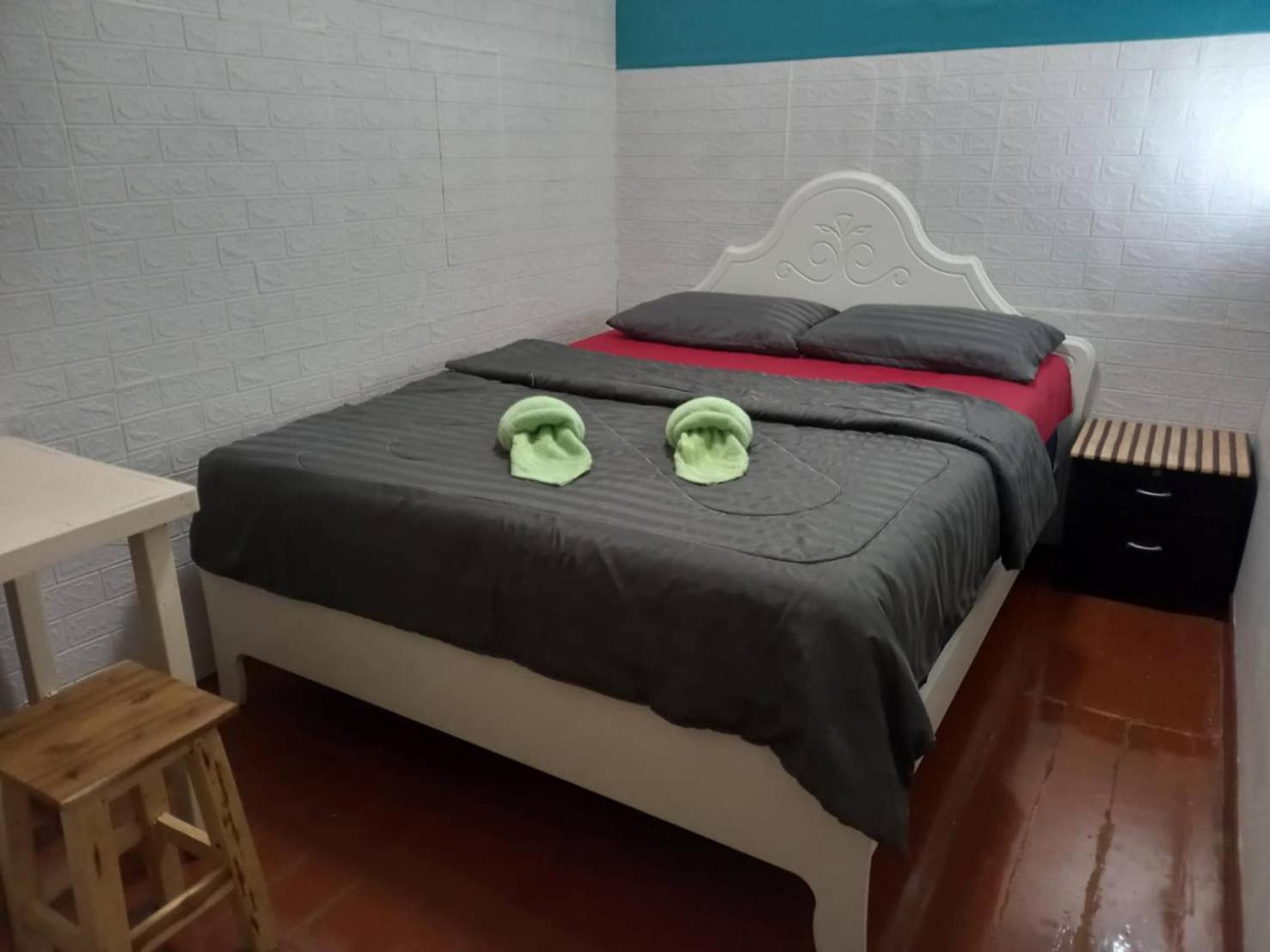 Auberge de jeunesse Sleepwith Me
